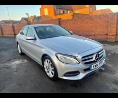 Mercedes-Benz C Class FULL 12 MONTH MOT FULL BLACK LEATHER HEATED SEAT LOW MILEAGE CAR ZERO 6 CAR CH - 20