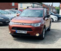 Mitsubishi Outlander 7 9 STAMPS, 7 SEATS, CLIMATE CONTROL, ALLOY WHEELS, CHECK WEBSITE FOR MORE DEAL - 4
