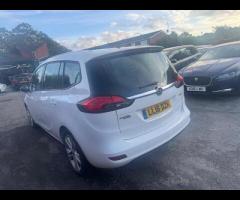 Vauxhall Zafira Tourer 2 OWNERS FROM NEW MOT 1/7/2026/ AUTOMATIC GEARBOX 7 SEATER WARRANTY LOW MILGE - 5