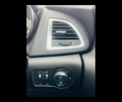 Vauxhall Astra EURO 6, COMES WITH 12 MONTH MOT, CHECK WEBSITE FOR MORE DEALS, OVER 200 CARS IN STOCK - 37