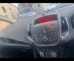 Vauxhall Zafira Tourer 2 OWNERS FROM NEW MOT 1/7/2026/ AUTOMATIC GEARBOX 7 SEATER WARRANTY LOW MILGE - 14