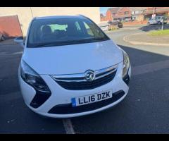 Vauxhall Zafira Tourer 2 OWNERS FROM NEW MOT 1/7/2026/ AUTOMATIC GEARBOX 7 SEATER WARRANTY LOW MILGE - 17