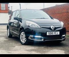 Renault Scenic 7 STAMPS, £20 ROAD TAX,SAT NAV, PARKING SENSOR, ALLOY WHEELS, CLIMATE CONTROL, CHECK
