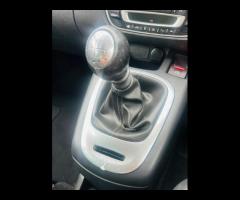 Renault Scenic 7 STAMPS, £20 ROAD TAX,SAT NAV, PARKING SENSOR, ALLOY WHEELS, CLIMATE CONTROL, CHECK - 37