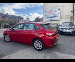 Citroen C4 With only 52,342 miles on the clock and just two previous owners, this 2013 Citroen C4 1. - 12