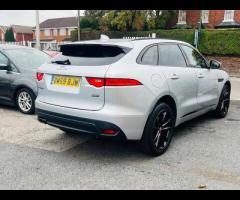 Jaguar F-PACE SAT NAVIGATION RED AND BLACK LEATHER HEATED SEAT  PARKING SENIOR BLUETOOTH FIRST REGIS - 20