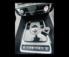 Jaguar F-PACE SAT NAVIGATION RED AND BLACK LEATHER HEATED SEAT  PARKING SENIOR BLUETOOTH FIRST REGIS - 41