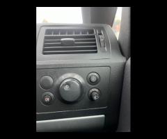 Vauxhall Zafira 7SEATS ,EURO 6,  COMES WITH 12 MONTH MOT, AIR CON, CHECK WEBSITE FOR MORE DEALS, OVE - 30