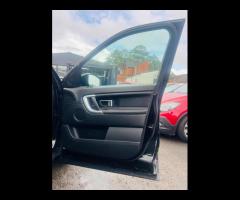 Land Rover Discovery Sport 2 OWNERS, EURO 6, SAT NAV, REVERSE CAMERA, 7 SEAT, PAINROOF, ALLOY WHEELS - 34