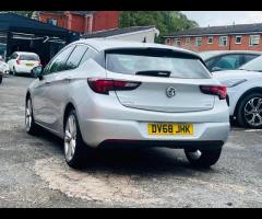 Vauxhall Astra 2 OWNERS,7 STAMPS, SAT NAV,EURO 6,  AIR CON,COMES WITH 12 MONTH MOT, ALLOY WHEELS, CH - 4