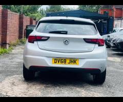 Vauxhall Astra 2 OWNERS,7 STAMPS, SAT NAV,EURO 6,  AIR CON,COMES WITH 12 MONTH MOT, ALLOY WHEELS, CH - 7