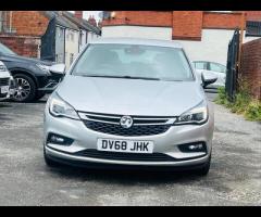 Vauxhall Astra 2 OWNERS,7 STAMPS, SAT NAV,EURO 6,  AIR CON,COMES WITH 12 MONTH MOT, ALLOY WHEELS, CH - 9