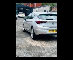 Vauxhall Astra 2 OWNERS,7 STAMPS, SAT NAV,EURO 6,  AIR CON,COMES WITH 12 MONTH MOT, ALLOY WHEELS, CH - 17