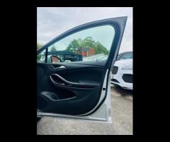 Vauxhall Astra 2 OWNERS,7 STAMPS, SAT NAV,EURO 6,  AIR CON,COMES WITH 12 MONTH MOT, ALLOY WHEELS, CH - 26