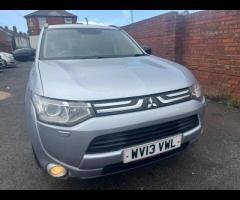 Mitsubishi Outlander AUTO GEARBOX FULL BLACK LEATHER HEATED SEAT SUN ROOF 7 SEATER CHECK WEBSITE SID - 2
