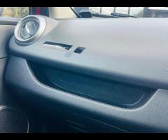 Renault Clio SAT NAVIGATION FULL 12 MONTH MOT CHECK WEBSITE SIDE FOR MORE AUTO CARS JUST ARRIVED PAR - 35