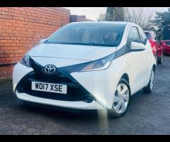 Toyota AYGO COMES WITH 12 MONTH MOT,EURO 6, AIR CON,  CHECK WEBSITE FOR MORE DEALS, OVER 200 CARS IN - 7
