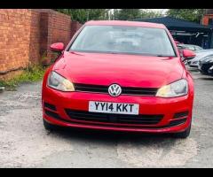 Volkswagen Golf This 2014 Volkswagen Golf TDI SE presents an exceptional opportunity with its remark - 3