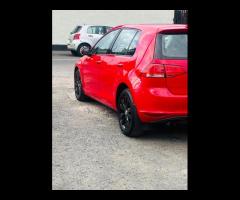 Volkswagen Golf This 2014 Volkswagen Golf TDI SE presents an exceptional opportunity with its remark - 25