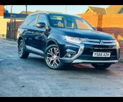 Mitsubishi Outlander FULL 12  MONH MOT AUTOMATIC 7 SEATER JUST ARRIVED PART EXCHANGE AND DELIVER AVA - 5