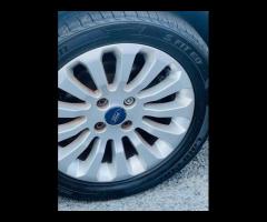 Ford Ka 6 STAMPS, COMES WITH 12 MONTH MOT, AIR CON, ALLOY WHEELS, - 30