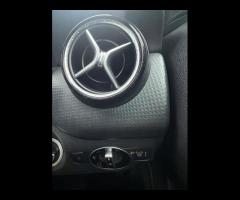 Mercedes-Benz A Class ZERO ROAD TAX, COMES WITH 12MONTH MOT, AIR CONTIONING, ALLOY WHEELS , HALF WEA - 40