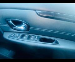 Renault Grand Scenic 2 OWNER FROM NEW SAT NAVIGATION PARKING SENSOR 7 SEATER MOT 21/12/2025/ CHECK W - 41