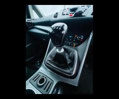 Ford Grand C-Max COMES WITH 12 MONTH MOT,CHECK WEBSITE FOR MORE DEALS, OVER 200 CARS IN STOCK, 12 MO - 33