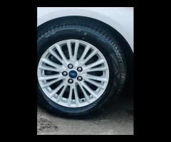 Ford Galaxy 2 OWNERS. SAT NAV, 3 STAMPS, COMES WITH 12 MONTH MOT, 7SEATS, PARKING SENSOR, ALLOY WHEE - 16