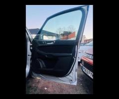 Ford Galaxy 2 OWNERS. SAT NAV, 3 STAMPS, COMES WITH 12 MONTH MOT, 7SEATS, PARKING SENSOR, ALLOY WHEE - 32