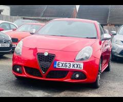 Alfa Romeo Giulietta £35 ROAD TAX, FULL LEATHER FULL MAIN DEALER 6 STOMP COMES WITH 12 MONTH MOT, PA - 4