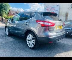Nissan Qashqai £35 ROAD TAX, SAT NAV, PARKING SENSOR, COMES WITH 12 MONTH MOT,  ALLOY WHEELS, PANORA - 3
