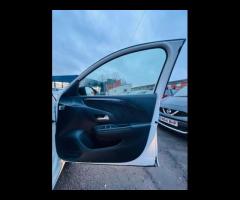 Vauxhall Corsa 1 OWNER, SAT NAV, REVERSE CAMERA, PARKING SENSOR, EURO 6, MOT EXPIRY 22/09/2025, CHEC - 44