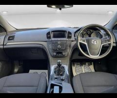 Vauxhall Insignia  2010 VAUXHALL INSIGNIA 1.8 Exclusiv Nav – WARRANTY & NAV! 

 12 MONTH NEW MOT - 19