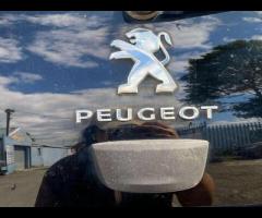 Peugeot 108  2016 PEUGEOT 108 1.2 ALLURE – 66 MPG & ULEZ FREE! 

 ULEZ COMPLIANT! |  MOT UNTIL J - 44