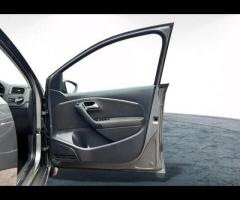 Volkswagen Polo  2015 VOLKSWAGEN POLO 1.2 TSI BLUEMOTION TECH SE - ULEZ FREE, LOW MILES & WARRAN - 42