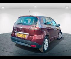 Renault Scenic  2013 RENAULT SCENIC 1.6 dCi – 64 MPG & HUGE BOOT! 

 MOT UNTIL JUNE 2026! |  6 M - 4