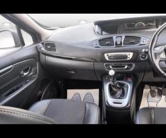 Renault Scenic  2013 RENAULT SCENIC 1.6 dCi – 64 MPG & HUGE BOOT! 

 MOT UNTIL JUNE 2026! |  6 M - 30