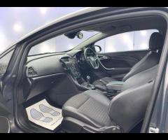 Vauxhall Astra GTC  Vauxhall Astra GTC 1.6 CDTi ecoFLEX SRi Euro 6 – Stylish, Efficient & ULEZ C - 40