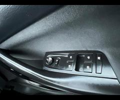 Vauxhall Astra  2019 VAUXHALL ASTRA 1.4 TURBO SRI NAV – NEW CLUTCH & MOT UNTIL 2026! 

 BRAND NE - 34