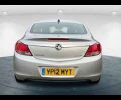 Vauxhall Insignia  Sleek, Smart & Super-Efficient: 2012 Vauxhall Insignia 2.0 CDTi SE Nav 
️ Ult - 6