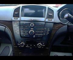 Vauxhall Insignia  Sleek, Smart & Super-Efficient: 2012 Vauxhall Insignia 2.0 CDTi SE Nav 
️ Ult - 35