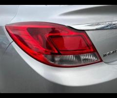 Vauxhall Insignia  Sleek, Smart & Super-Efficient: 2012 Vauxhall Insignia 2.0 CDTi SE Nav 
️ Ult - 45