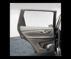 Nissan X-Trail  2016 NISSAN X-TRAIL 1.6 dCi n-tec – 55 MPG & PANORAMIC ROOF! 

 55 MPG! |  MOT U - 41