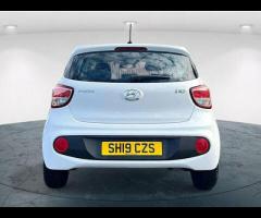 Hyundai i10  2019 HYUNDAI i10 1.0 SE – 1 OWNER & 40K MILES! 

 1 OWNER! |  MOT UNTIL OCT 2026! | - 6
