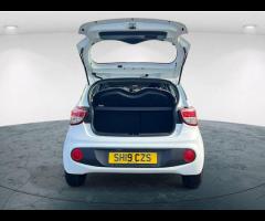 Hyundai i10  2019 HYUNDAI i10 1.0 SE – 1 OWNER & 40K MILES! 

 1 OWNER! |  MOT UNTIL OCT 2026! | - 37