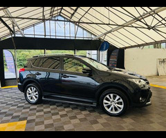 Toyota RAV4 2.0 RAV4 Invincible D-4D 4x2 5dr - 3