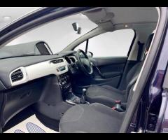 Citroen C3  2013 CITROËN C3 1.2 VTi – 61 MPG & WARRANTY! 

 ONE YEAR MOT! |  6 MONTH WARRANTY! | - 15