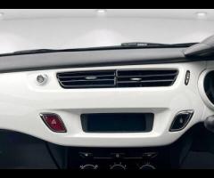 Citroen C3  2013 CITROËN C3 1.2 VTi – 61 MPG & WARRANTY! 

 ONE YEAR MOT! |  6 MONTH WARRANTY! | - 26