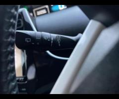 Toyota Prius This 2018 Toyota Prius is a reliable import car that's perfect for drivers who want a s - 24